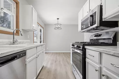 1703 Nokia Way, Eagan, MN 55122 photo 19