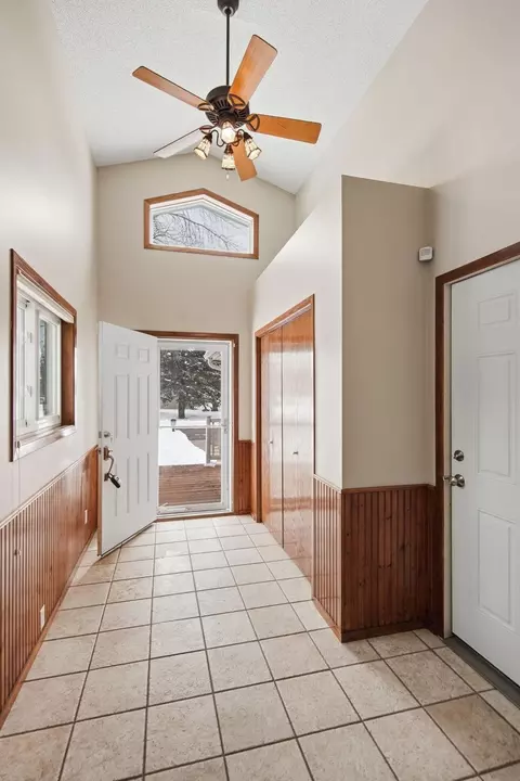 1703 Nokia Way, Eagan, MN 55122 photo 6