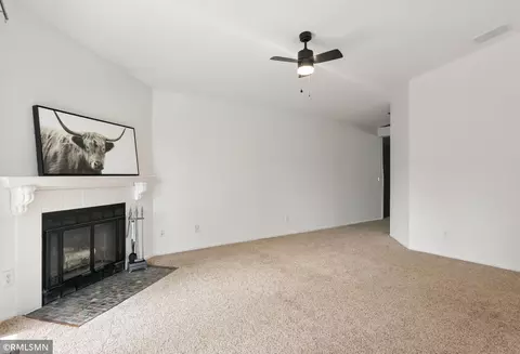 Living - 5329 Highpointe Ter, Bloomington, MN 55437 photo 8 of 9