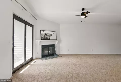 Living - 5329 Highpointe Ter, Bloomington, MN 55437 photo 7 of 9