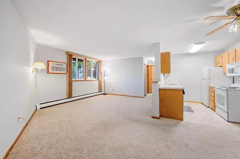 9141 Highway 55 #101, Golden Valley, MN 55427
