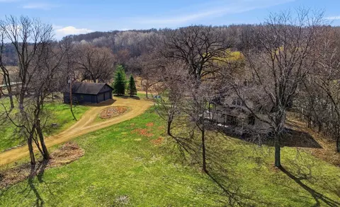 4665 W Branch Rd, Mound, MN 55364