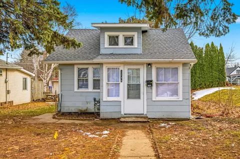 1148 Lawson Ave E, Saint Paul, MN 55106