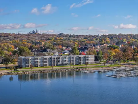 279 Minnesota Ave W #203, Glenwood, MN 56334