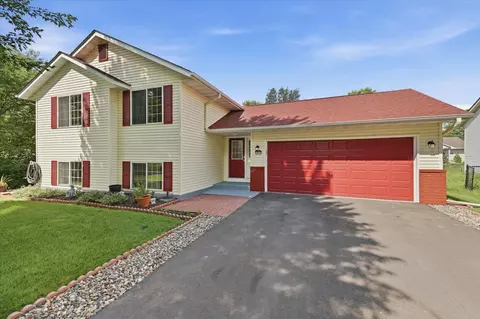 4894 190th St W, Farmington, MN 55024