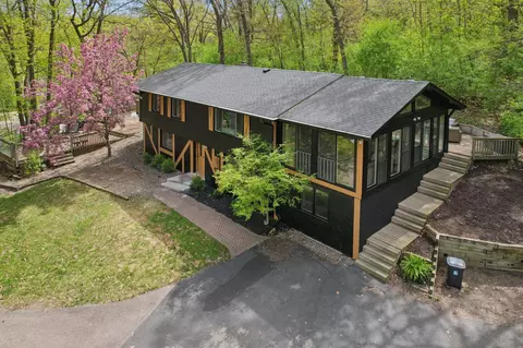 415 Magnolia Ln N, Plymouth, MN 55441