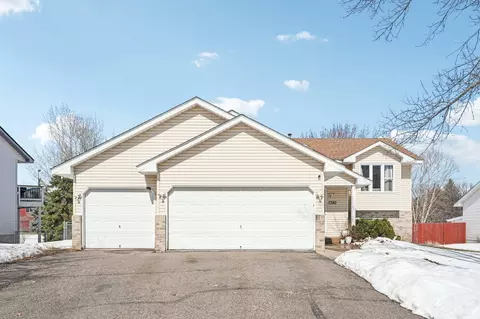 7380 97th St S, Cottage Grove, MN 55016