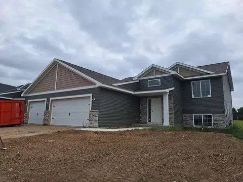581 Sienna Dr, Watertown, MN 55388