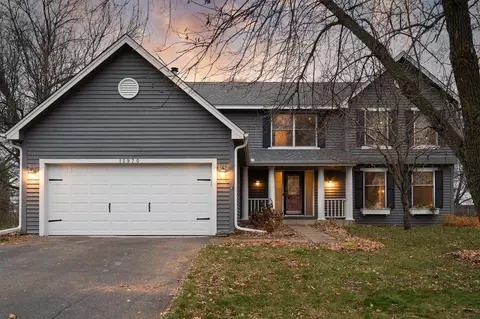 15970 22nd Pl N, Plymouth, MN 55447