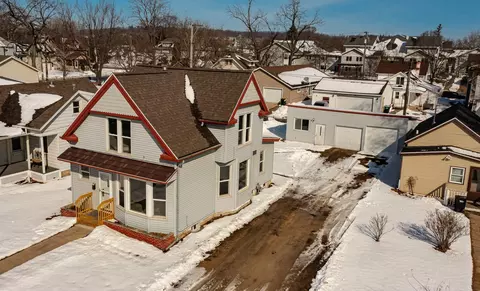 111 6th St NW, Rochester, MN 55901