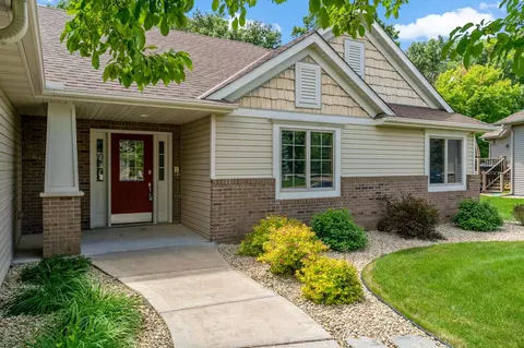 19604 Ironton Cir NW, Elk River, MN 55330