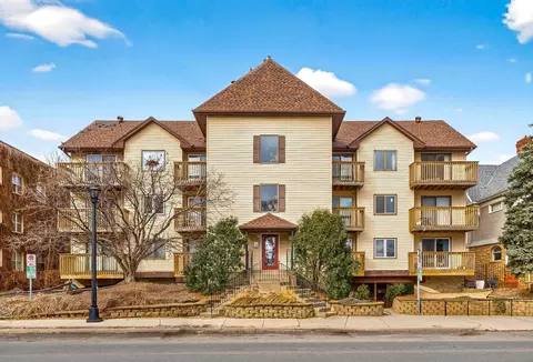 1720 3rd Ave S #205, Minneapolis, MN 55404