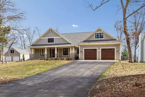 34 206th St, New Richmond, WI 54017