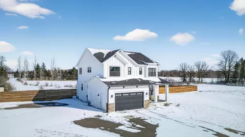 1944 Parker St, Mora, MN 55051