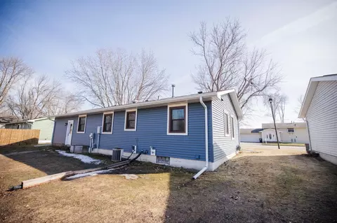 19 Thomas St, Morris, MN 56267 photo 5