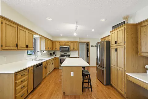 Kitchen - 701 W River Pkwy, Champlin, MN 55316 photo 4 of 7