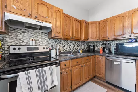 Kitchen - 1663 9th Ave SE, Rochester, MN 55904 photo 3 of 3