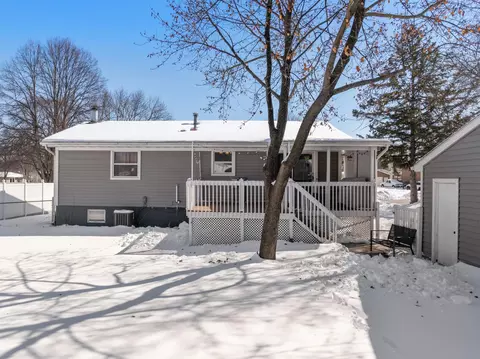 Exterior - 1663 9th Ave SE, Rochester, MN 55904 photo 4 of 8