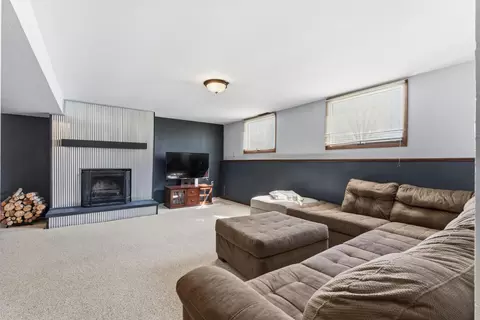 Living - 1663 9th Ave SE, Rochester, MN 55904 photo 1 of 3
