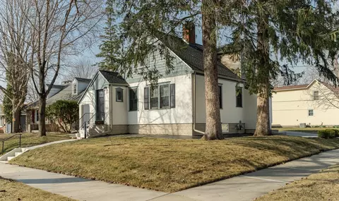 703 9th Ave SE, Rochester, MN 55904
