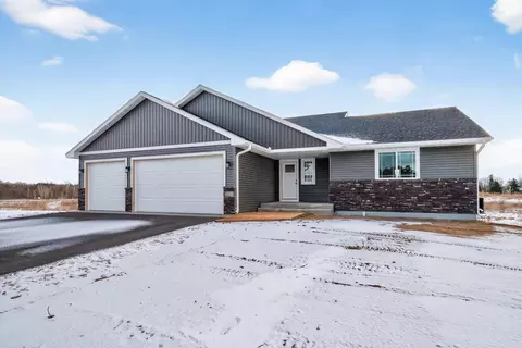 38639 Hawthorne Ave, North Branch, MN 55056