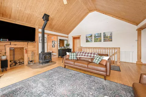 Living - 7001 Olson Rd, Two Harbors, MN 55616 photo 4 of 4