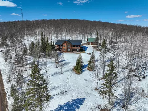 7001 Olson Rd, Two Harbors, MN 55616