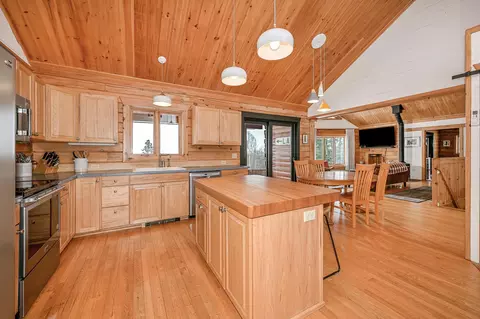 Kitchen - 7001 Olson Rd, Two Harbors, MN 55616 photo 2 of 2