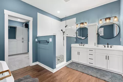 Bath - 2575 Jade St, Mora, MN 55051 photo 2 of 4