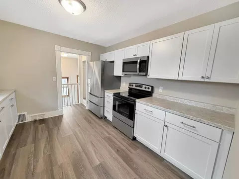 Kitchen - 809 11th Ave N, Fargo, ND 58102 photo 2 of 4