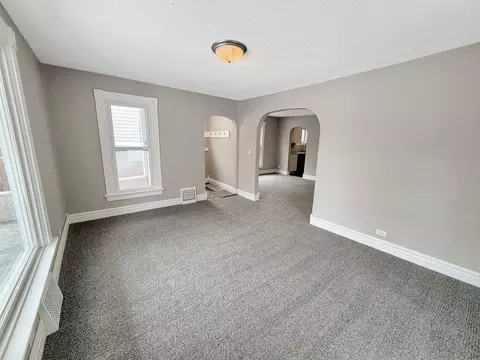 Living - 809 11th Ave N, Fargo, ND 58102 photo 3 of 8