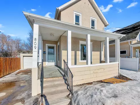 Exterior - 809 11th Ave N, Fargo, ND 58102 photo 2 of 6