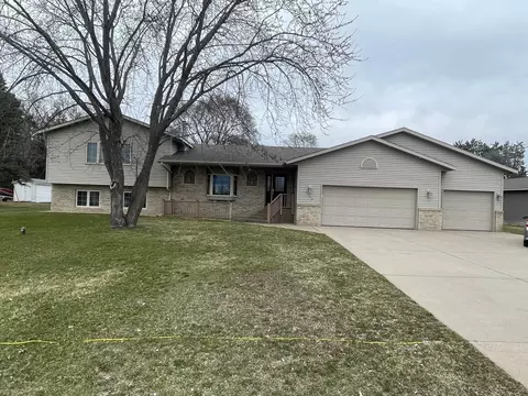 1768 245th St, Saint Augusta, MN 56301 photo 2