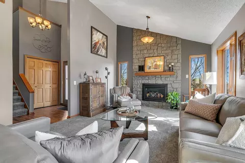 Living - 2309 Imperial Dr, Saint Cloud, MN 56301 photo 2 of 5