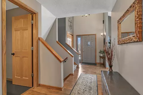 Entry Way - 2309 Imperial Dr, Saint Cloud, MN 56301 photo 1 of 3