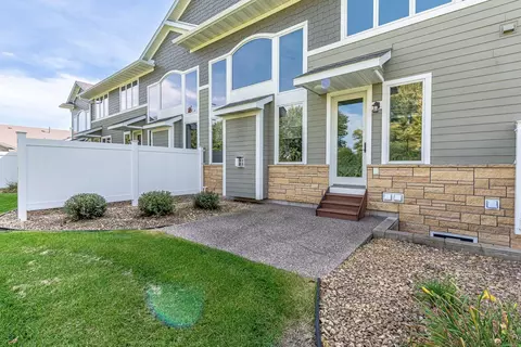 Exterior - 814 Pinnacle Path, Mankato, MN 56001 photo 4 of 7