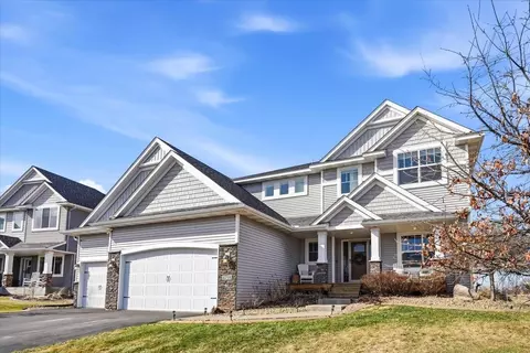 4798 Prairie Trl N, Hugo, MN 55038