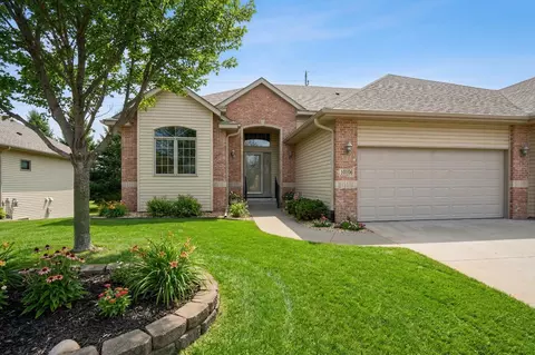 10106 Chestnut Cir N, Brooklyn Park, MN 55443