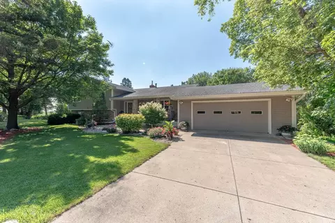 20206 Monks Ave, Mankato, MN 56001