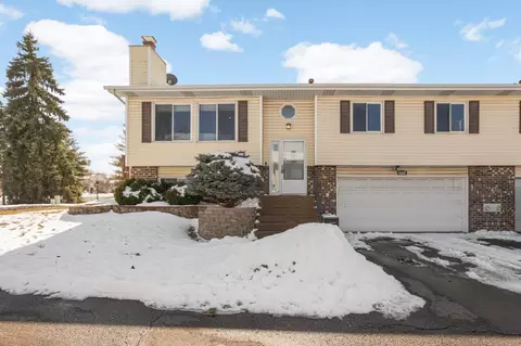 4465 Clover Ln, Eagan, MN 55122