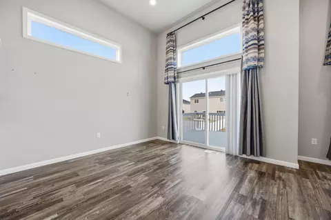 Living - 7274 29th St S, Fargo, ND 58104 photo 4 of 5