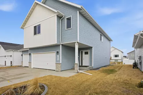 Exterior - 7274 29th St S, Fargo, ND 58104 photo 2 of 5