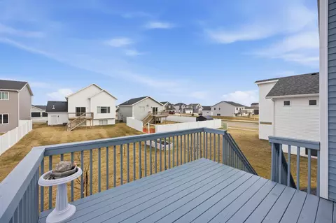 Exterior - 7274 29th St S, Fargo, ND 58104 photo 3 of 5