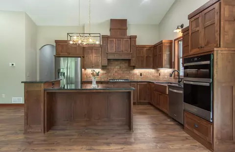 Kitchen - 11775 Forestview Dr, Baxter, MN 56425 photo 2 of 4