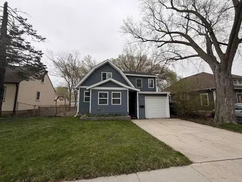 925 11th St SE, Rochester, MN 55904