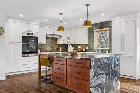 4011 Grimes Ave S, Edina, MN 55416