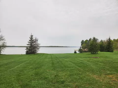 10992 Sweigert Rd, Orr, MN 55771 photo 2