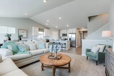 9860 Upper 89th St S, Cottage Grove, MN 55016