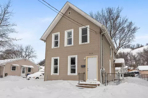 264 E 5th St, Red Wing, MN 55066