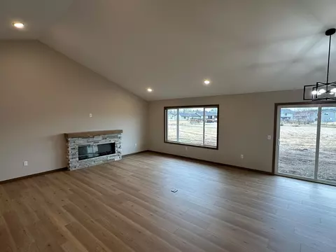 93 Meadow Ln, Cold Spring, MN 56320 photo 4